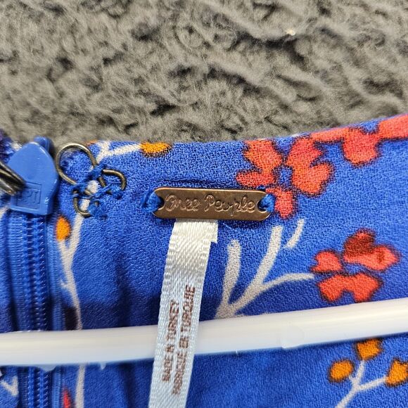 Free People Dress Women‎ Size 10 Blue Floral V-Neck Short Sleeve Minidress - Picture 5 of 8